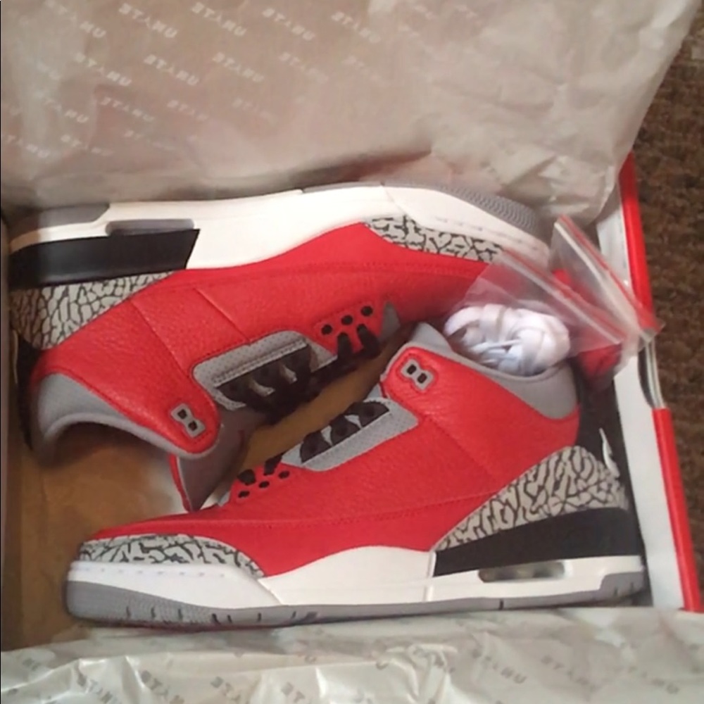 AIR JORDAN 3 RETRO SE “Unite” US men size 10.